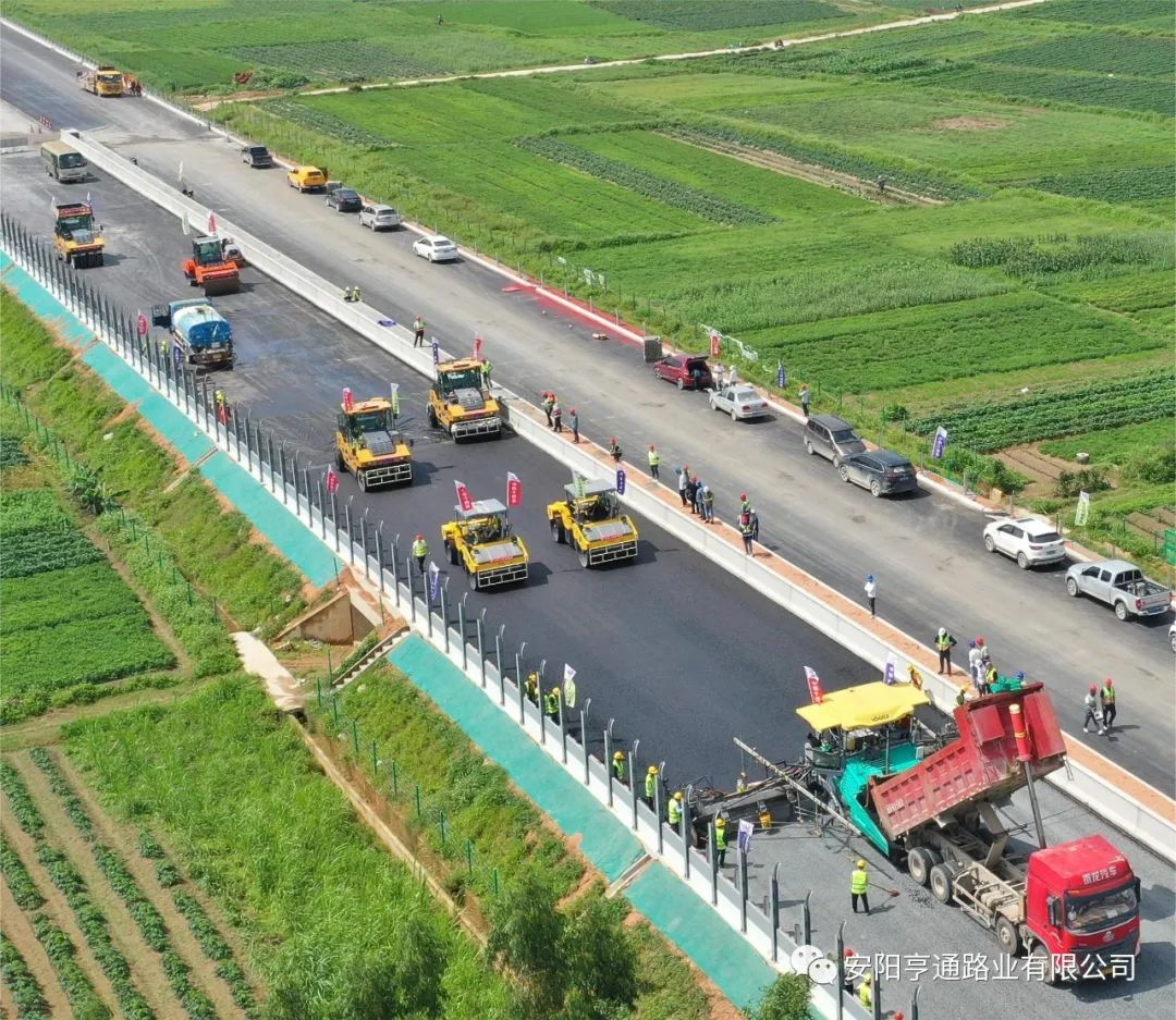 工地防暑降溫點(diǎn)，夏送清涼到一線(xiàn)